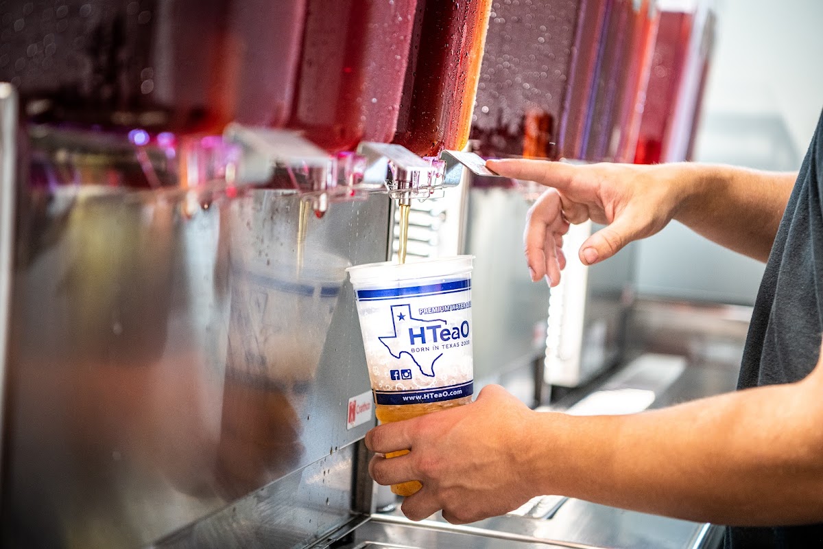 Hteao - Hutchinson Photos 2